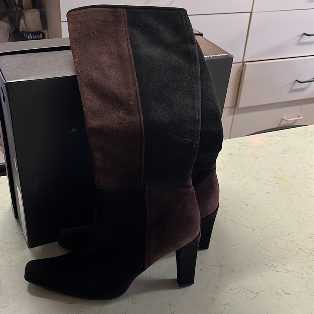 Swede Boots in black & brown gently worn - Picture 3 of 8